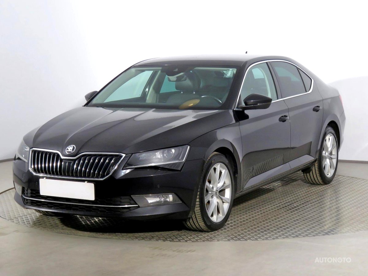 Škoda Superb, 2017 - pohled č. 3