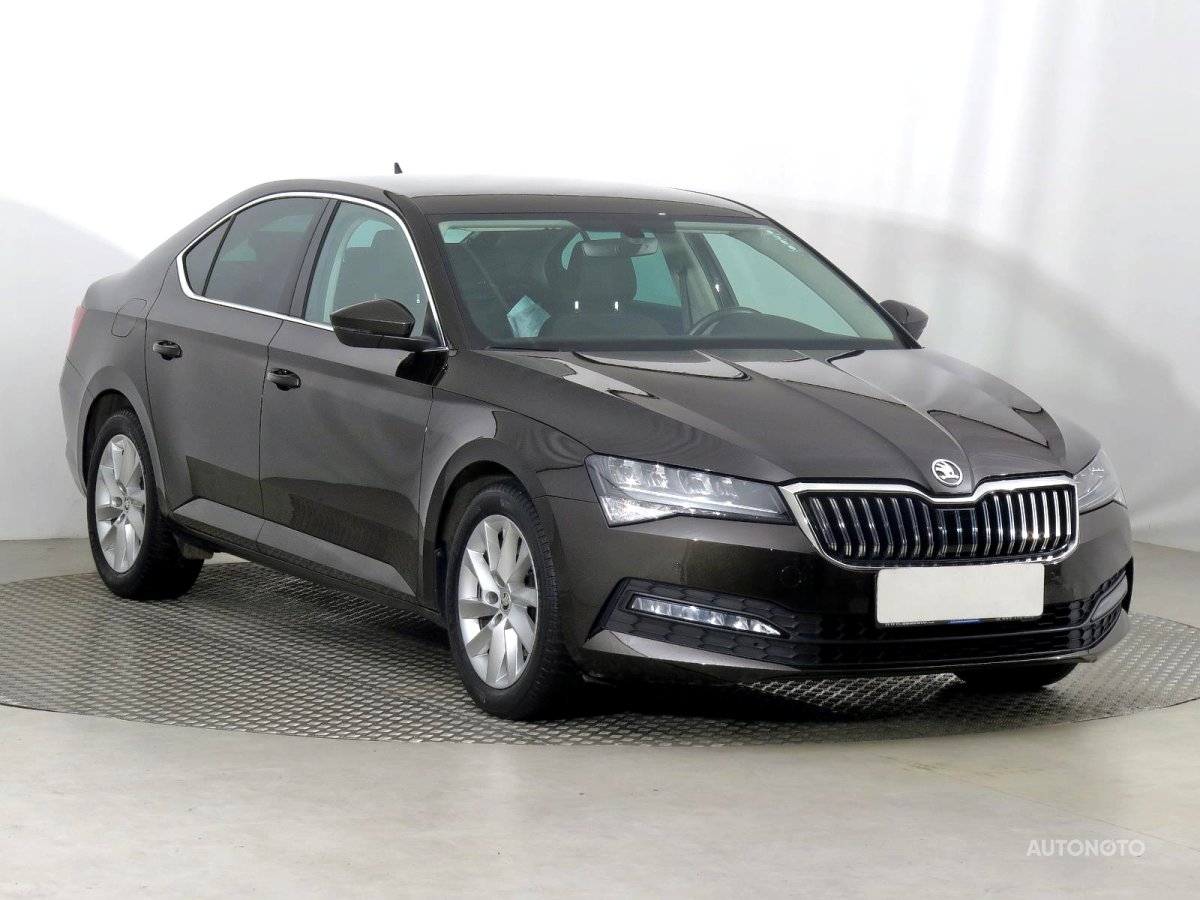Škoda Superb, 2019 - celkový pohled