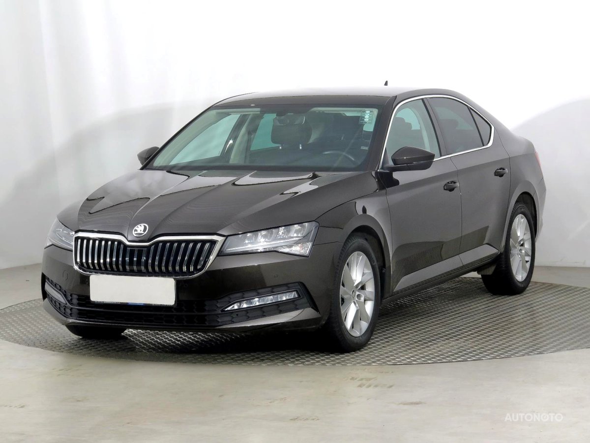 Škoda Superb, 2019 - pohled č. 3