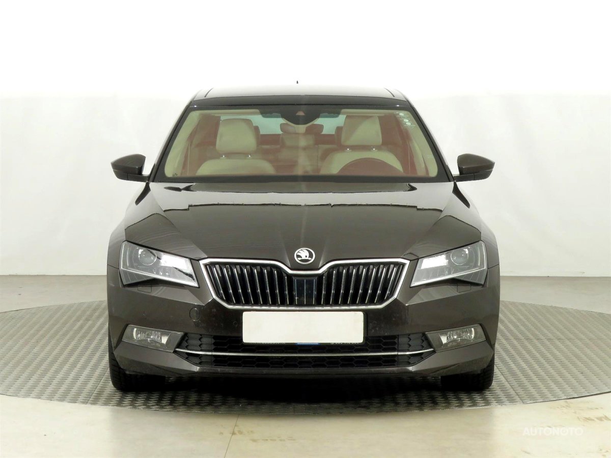 Škoda Superb, 2015 - pohled č. 2