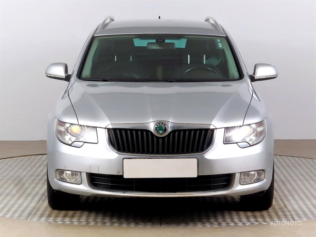 Škoda Superb, 2010 - pohled č. 2