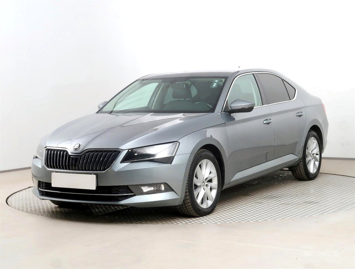 Škoda Superb, 2015 - pohled č. 3