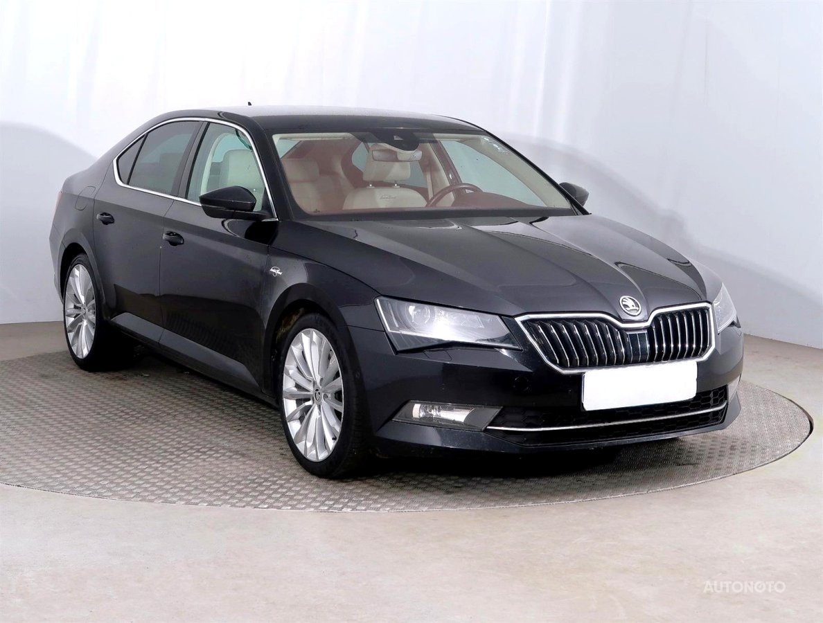 Škoda Superb, 2017 - celkový pohled
