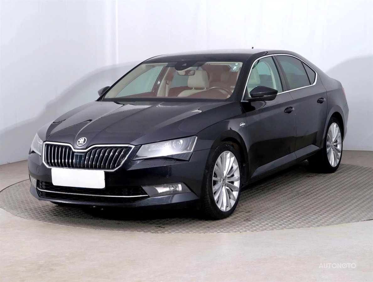 Škoda Superb, 2017 - pohled č. 3