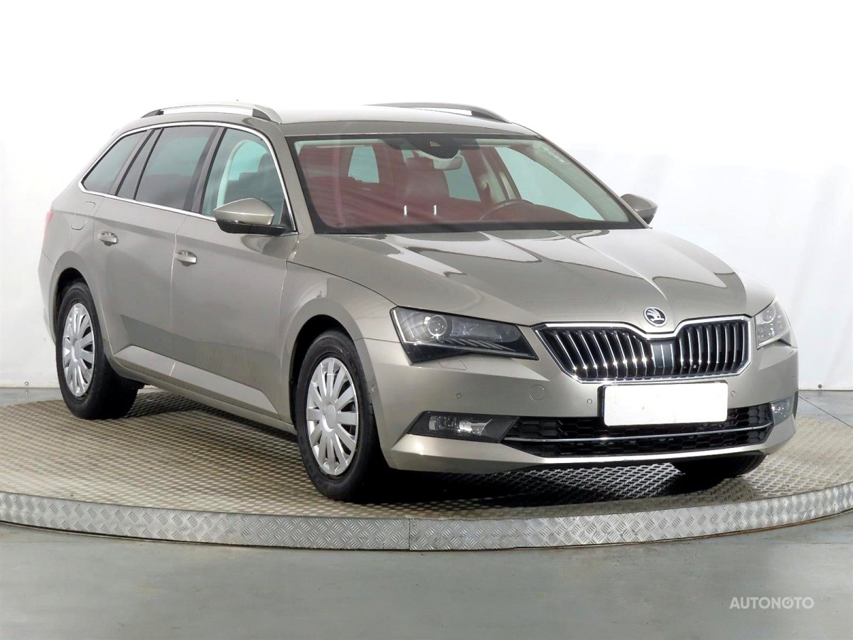 Škoda Superb, 2016 - celkový pohled