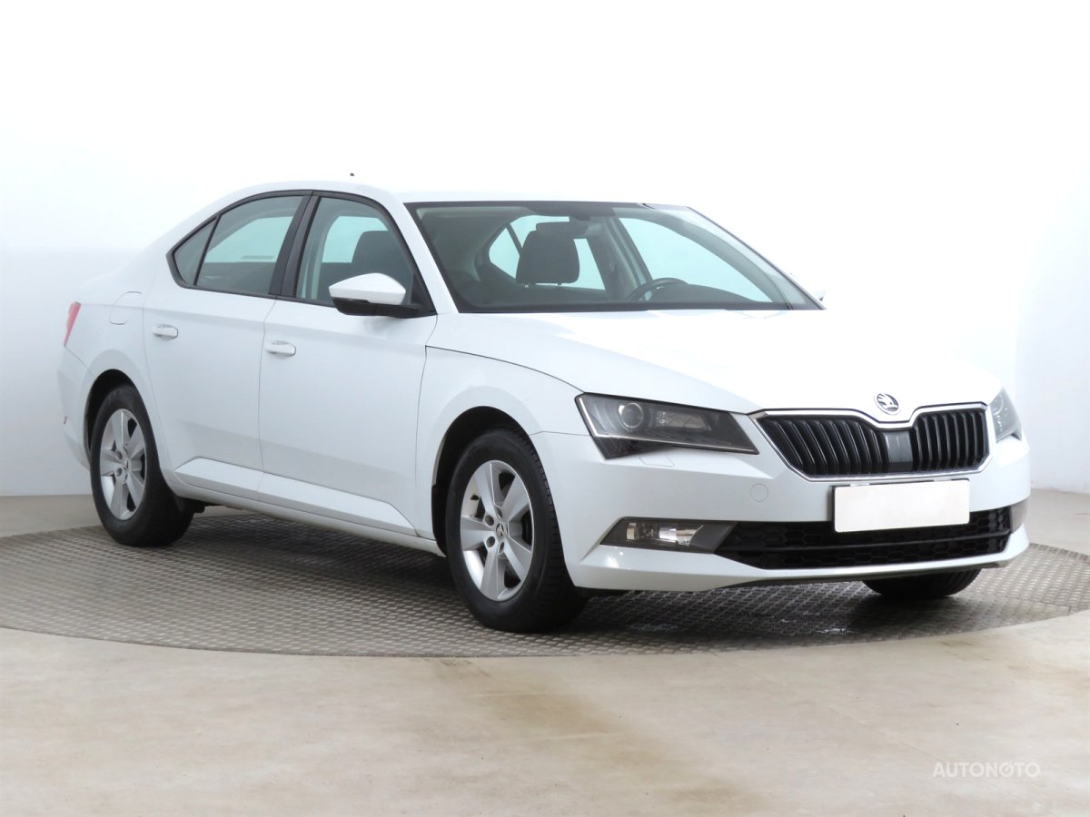 Škoda Superb, 2016 - celkový pohled
