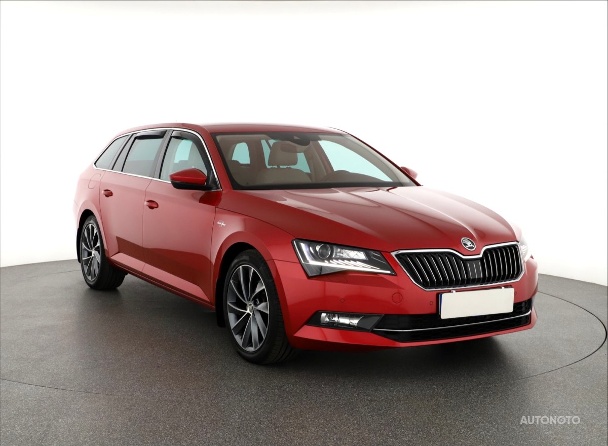 Škoda Superb, 2017 - celkový pohled