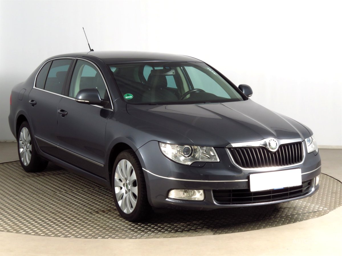 Škoda Superb, 2009 - celkový pohled