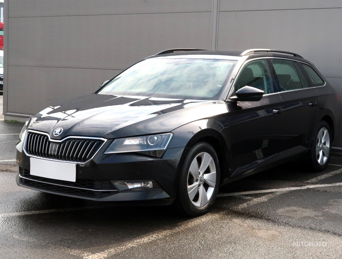 Škoda Superb, 2016 - pohled č. 3