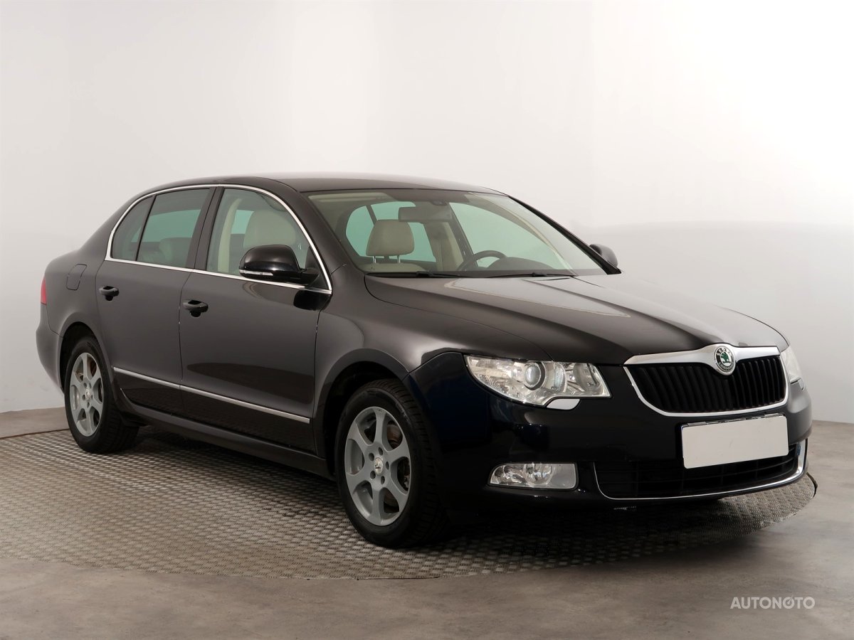 Škoda Superb, 2011 - celkový pohled
