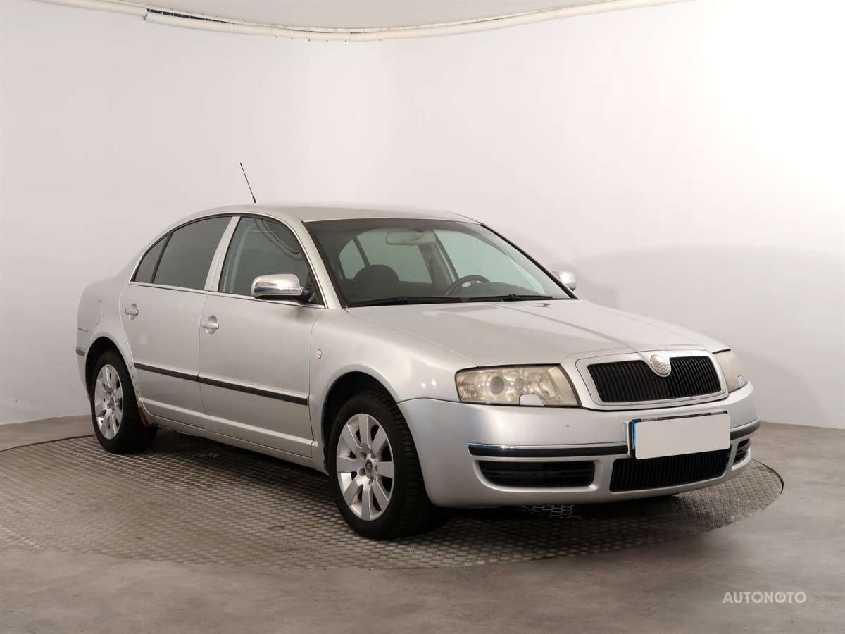 Škoda Superb, 2004 - celkový pohled