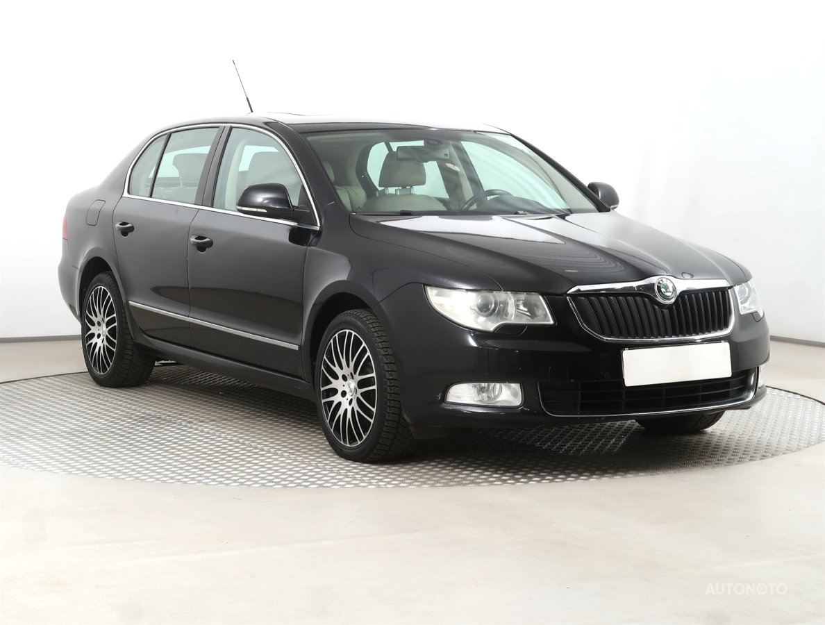 Škoda Superb, 2009 - celkový pohled
