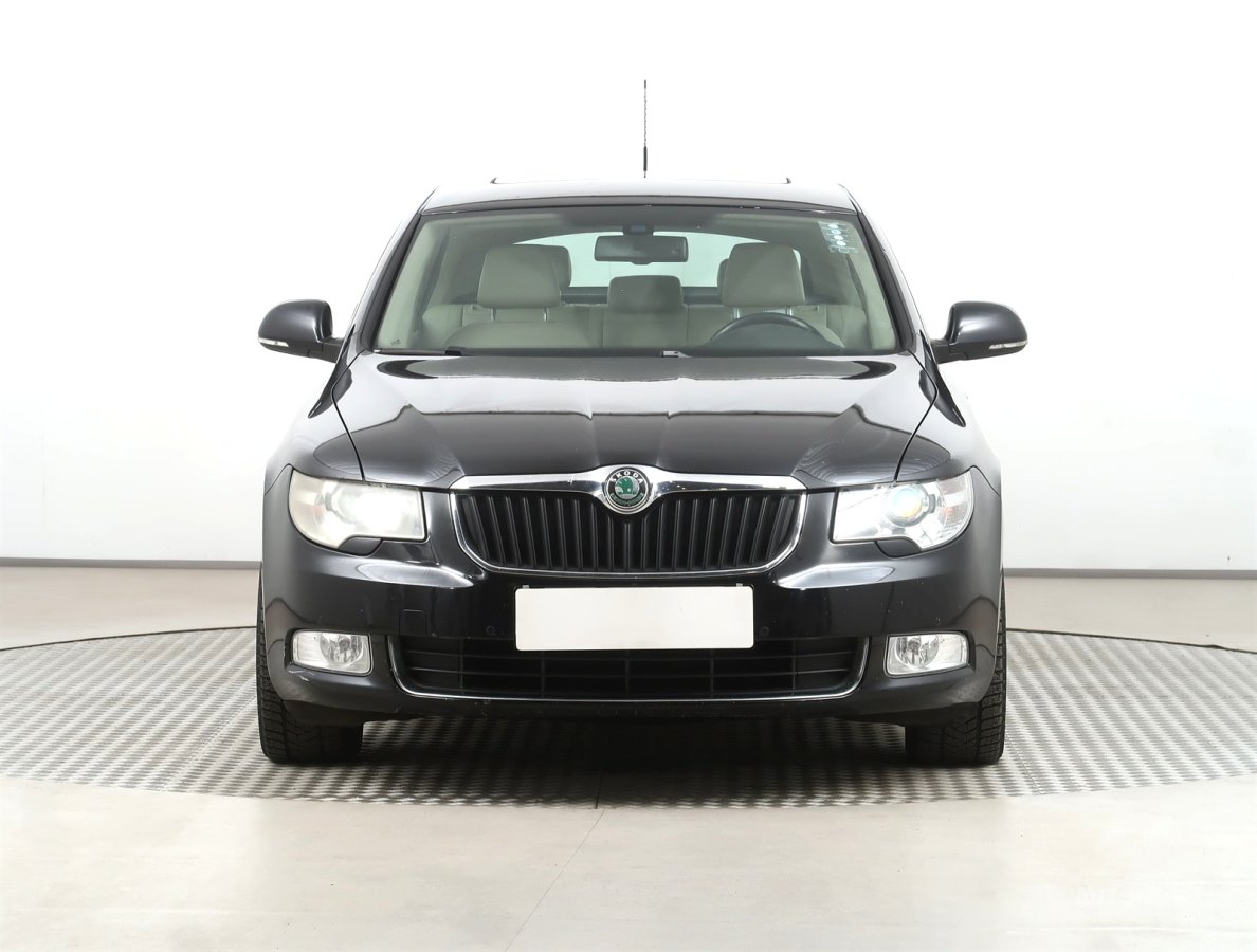 Škoda Superb, 2009 - pohled č. 2