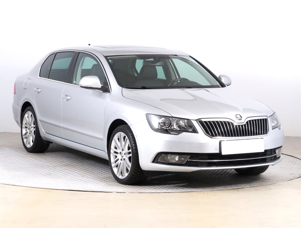 Škoda Superb, 2014 - celkový pohled