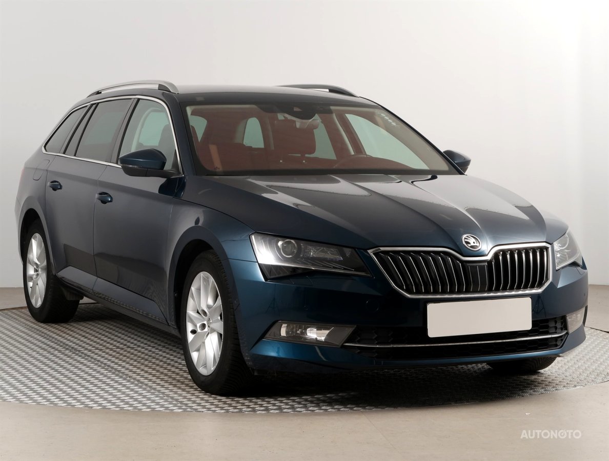 Škoda Superb, 2019 - celkový pohled