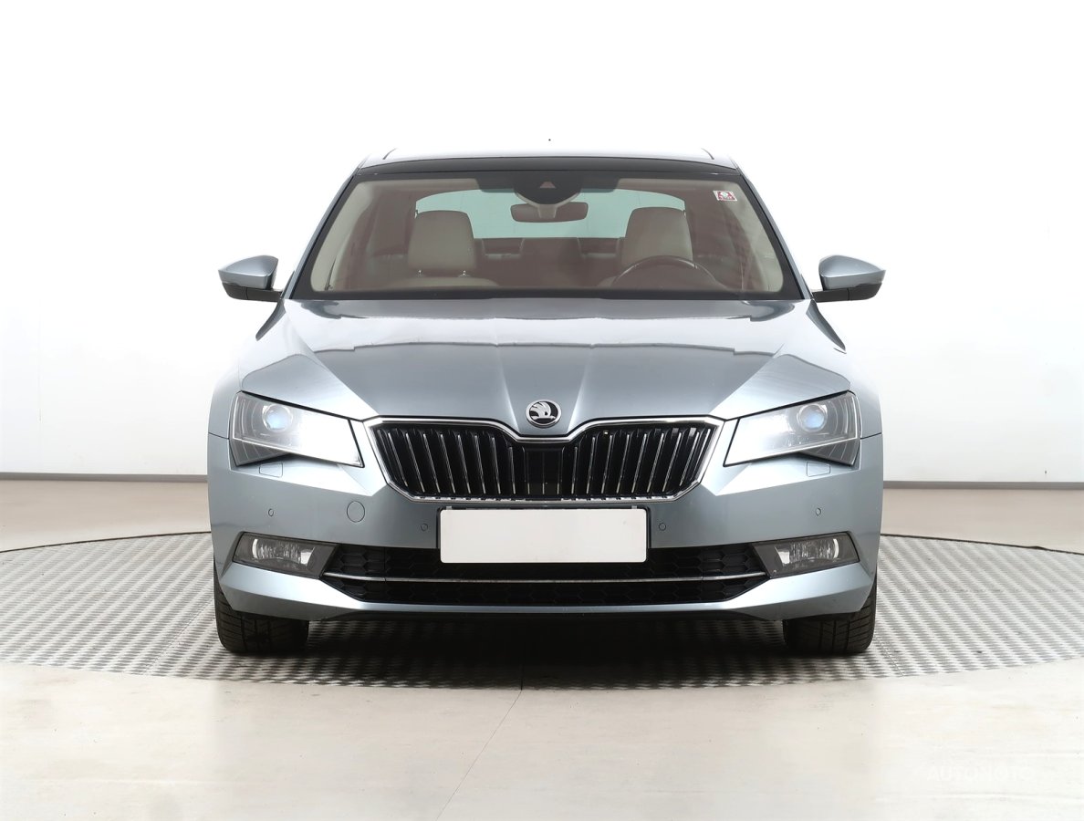 Škoda Superb, 2016 - pohled č. 2