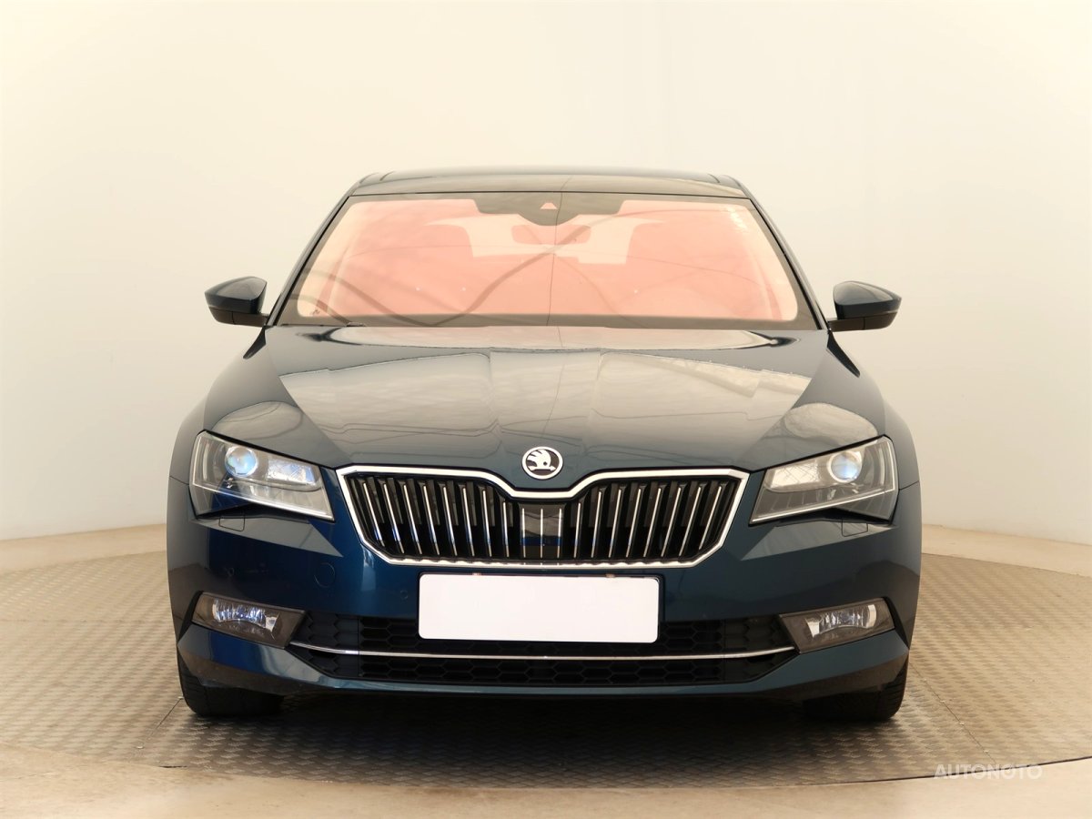 Škoda Superb, 2017 - pohled č. 2