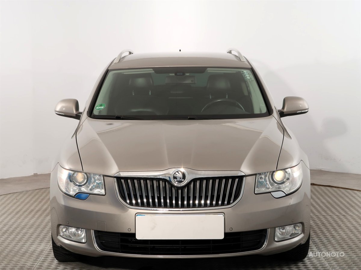 Škoda Superb, 2010 - pohled č. 2