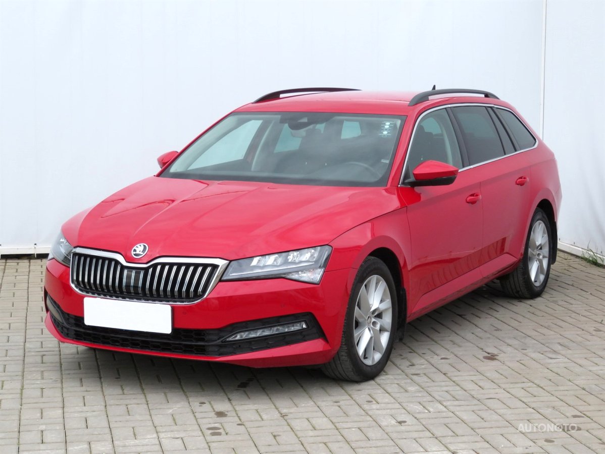 Škoda Superb, 2019 - pohled č. 3