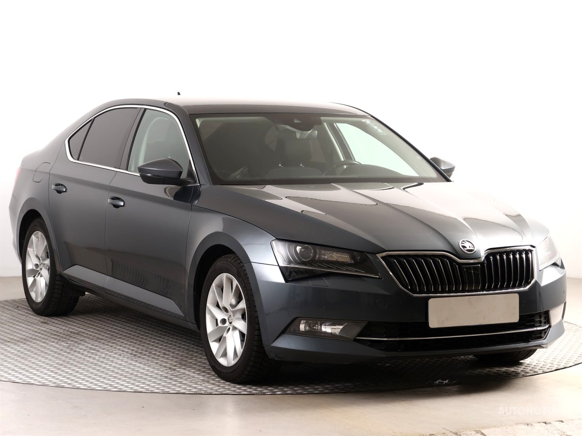 Škoda Superb, 2017 - celkový pohled