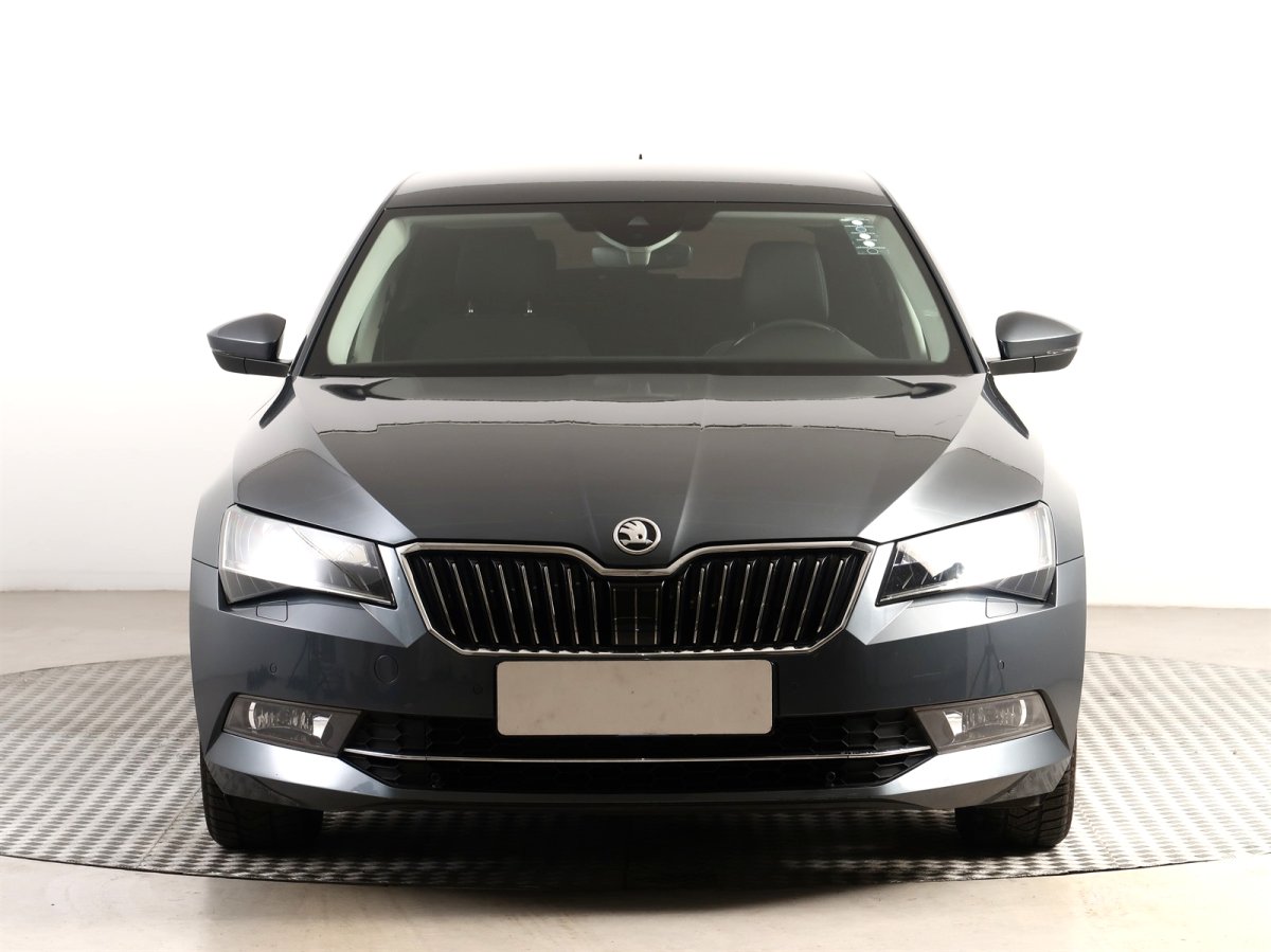 Škoda Superb, 2017 - pohled č. 2