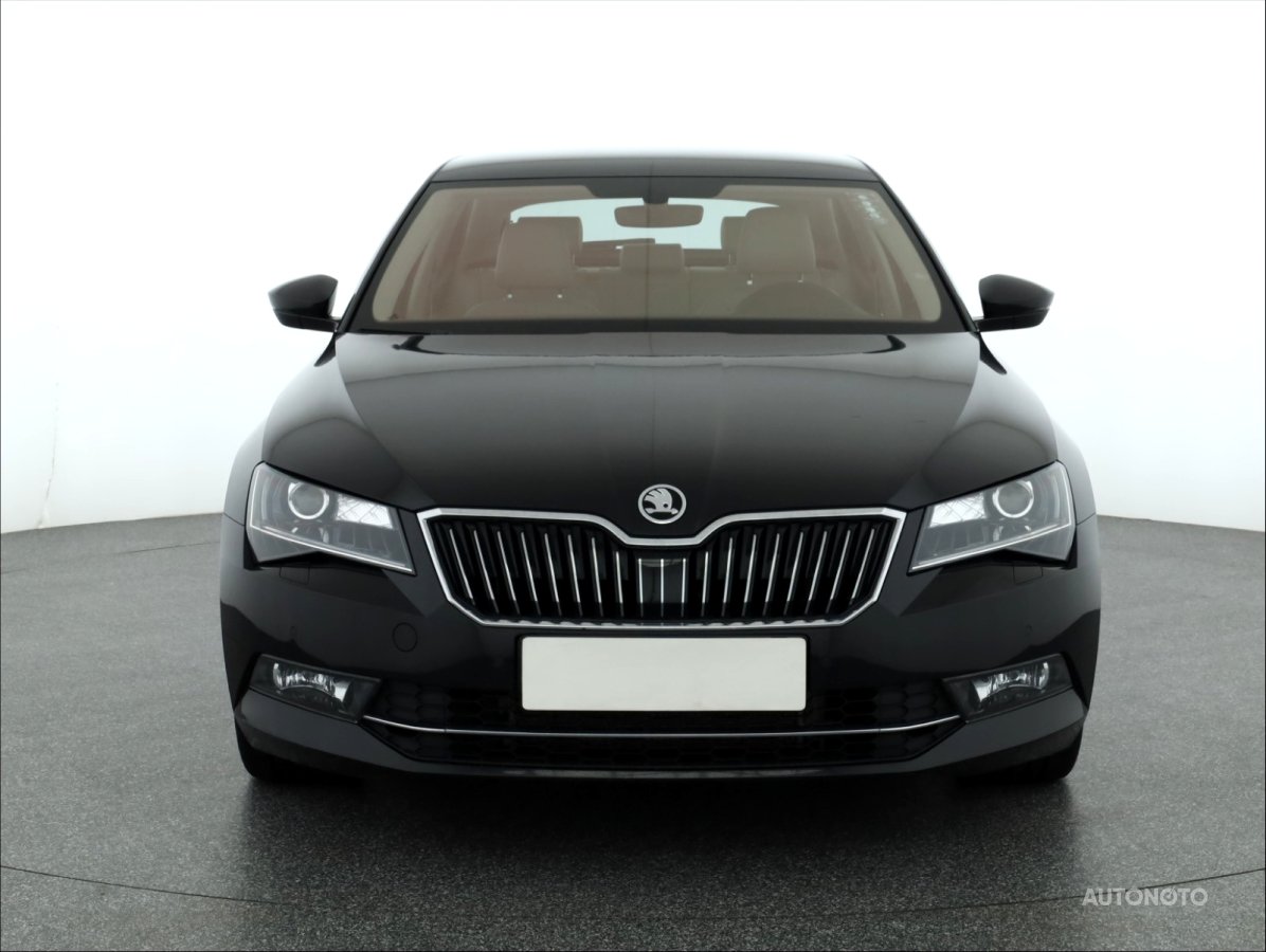 Škoda Superb, 2016 - pohled č. 2