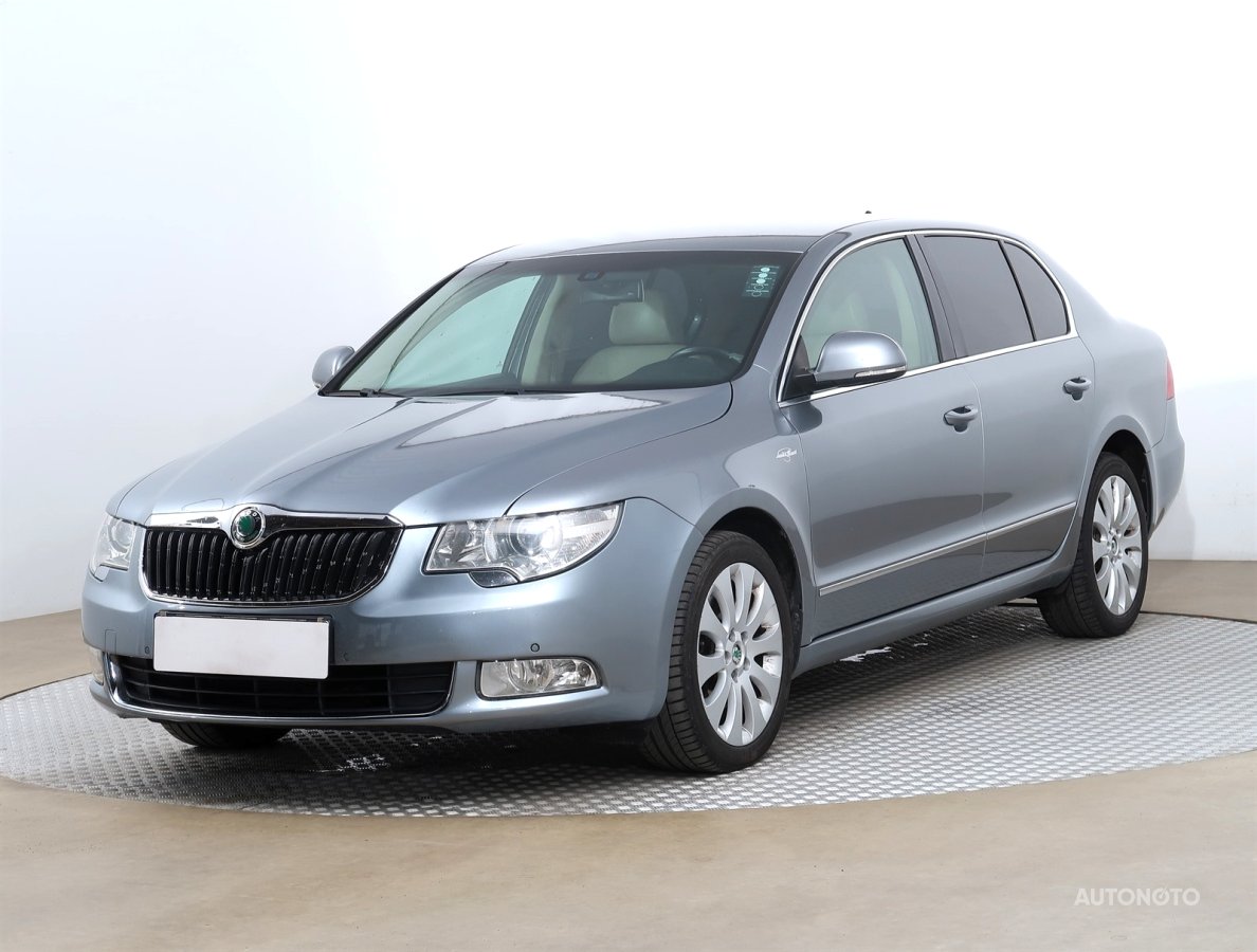 Škoda Superb, 2010 - pohled č. 3