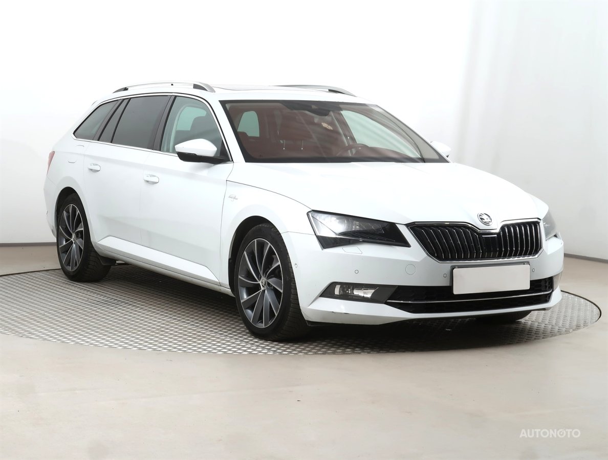 Škoda Superb, 2017 - celkový pohled