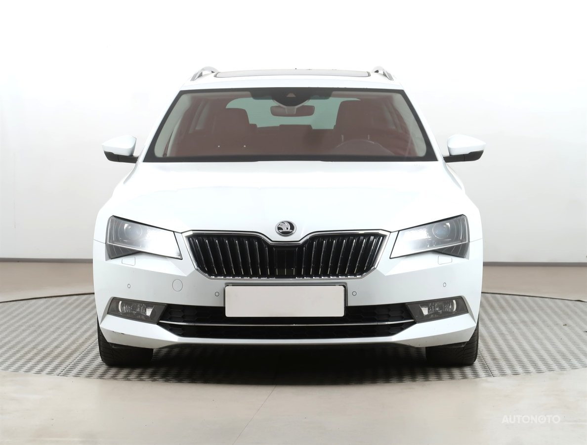 Škoda Superb, 2017 - pohled č. 2