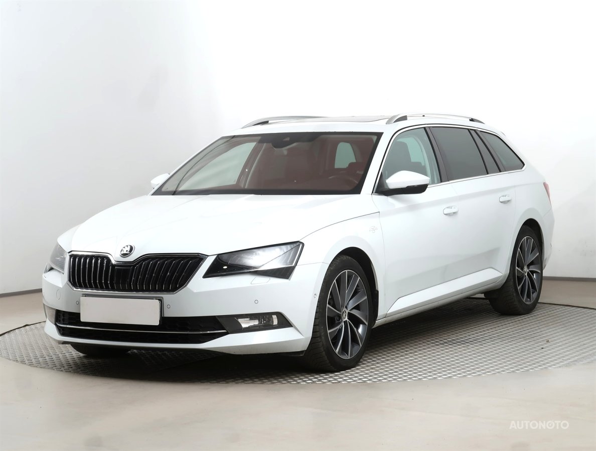 Škoda Superb, 2017 - pohled č. 3