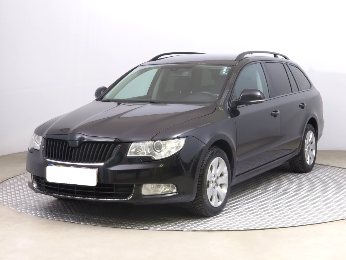 Škoda Superb, 2010 - pohled č. 3
