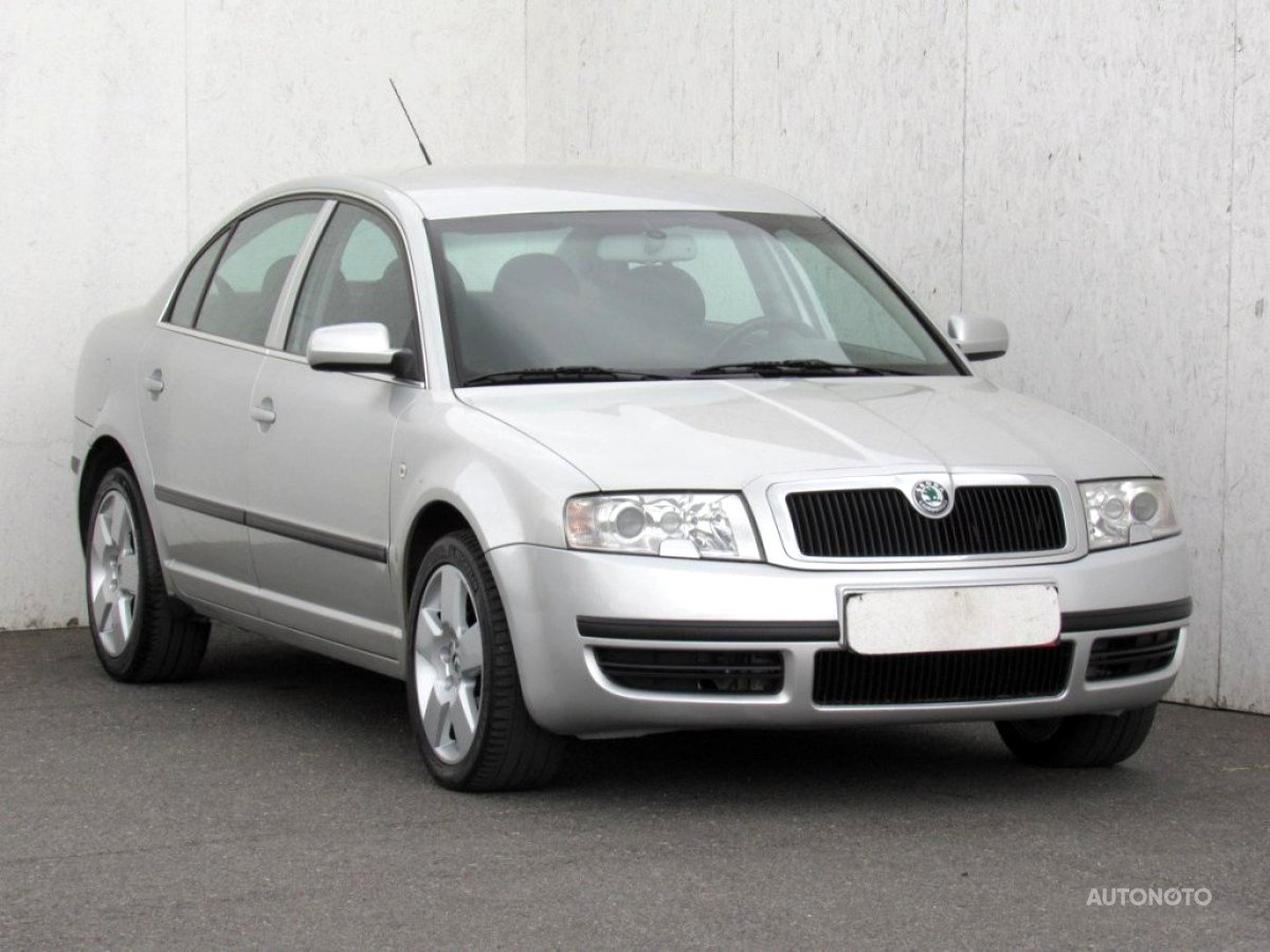 Škoda Superb, 2003 - celkový pohled