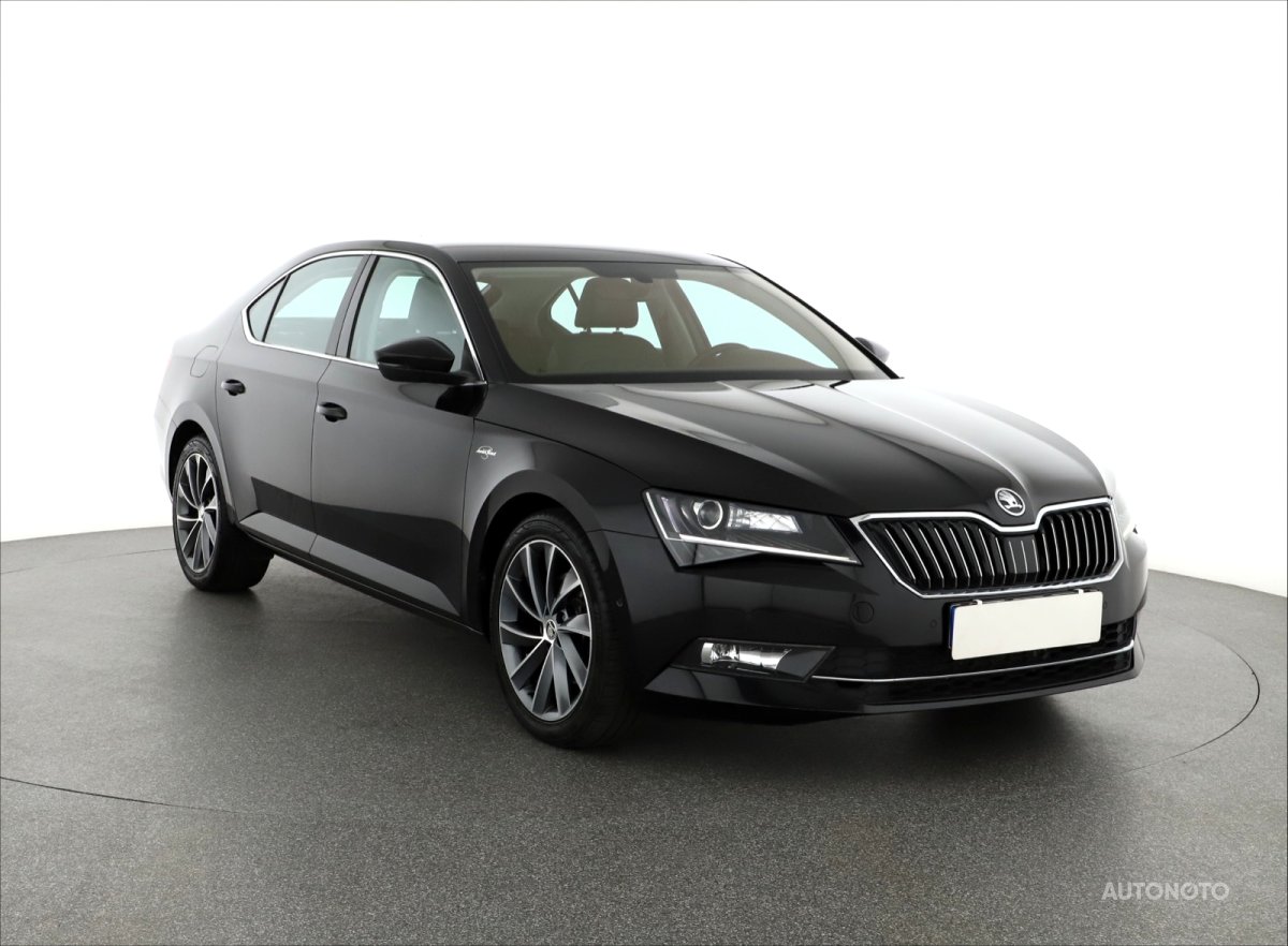 Škoda Superb, 2017 - celkový pohled