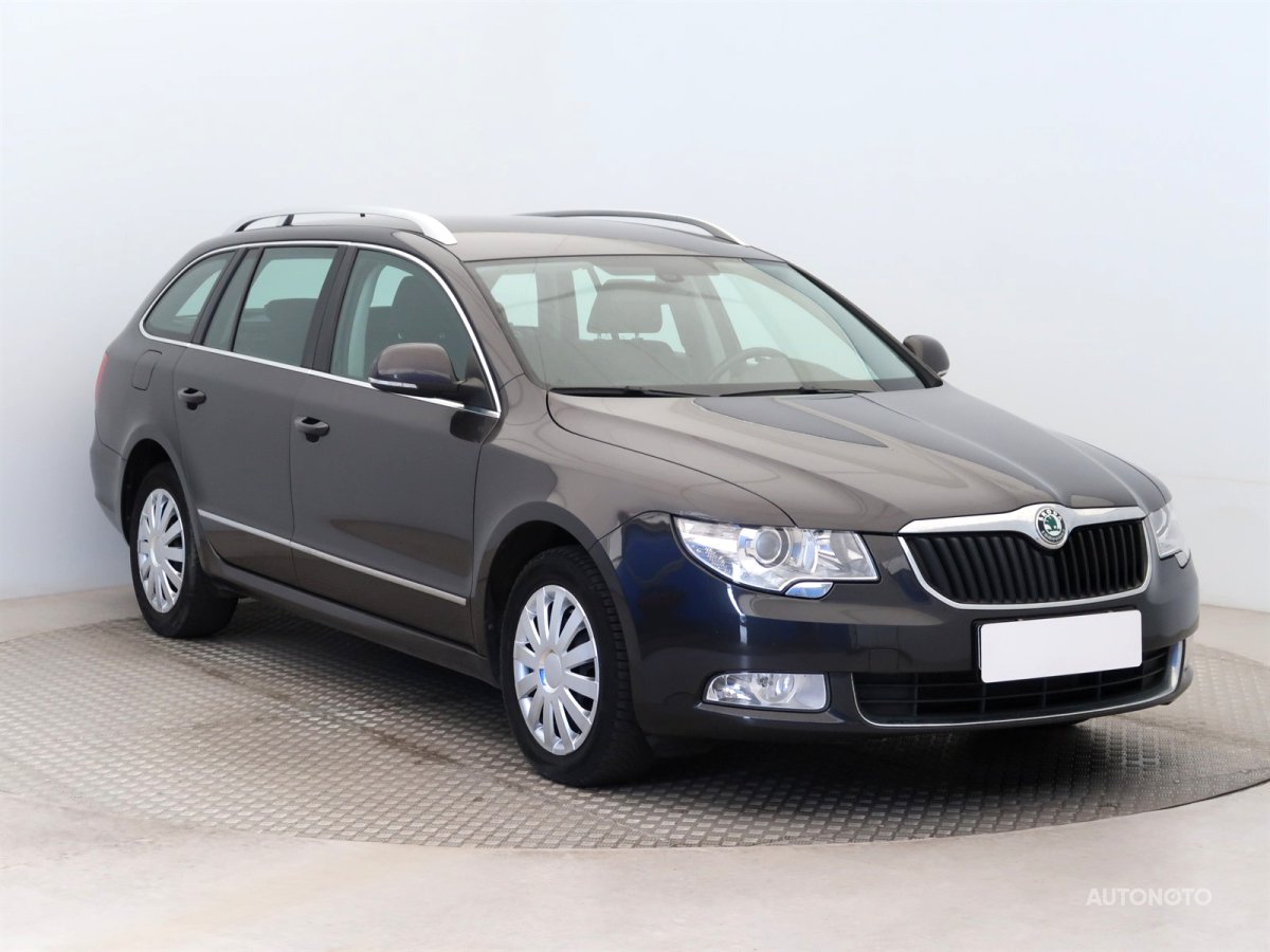 Škoda Superb, 2010 - celkový pohled