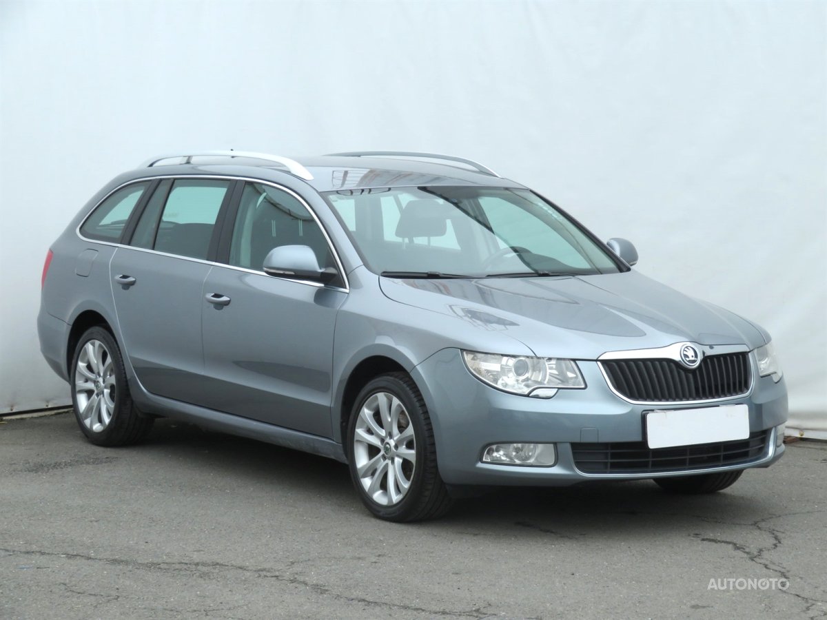 Škoda Superb, 2010 - celkový pohled