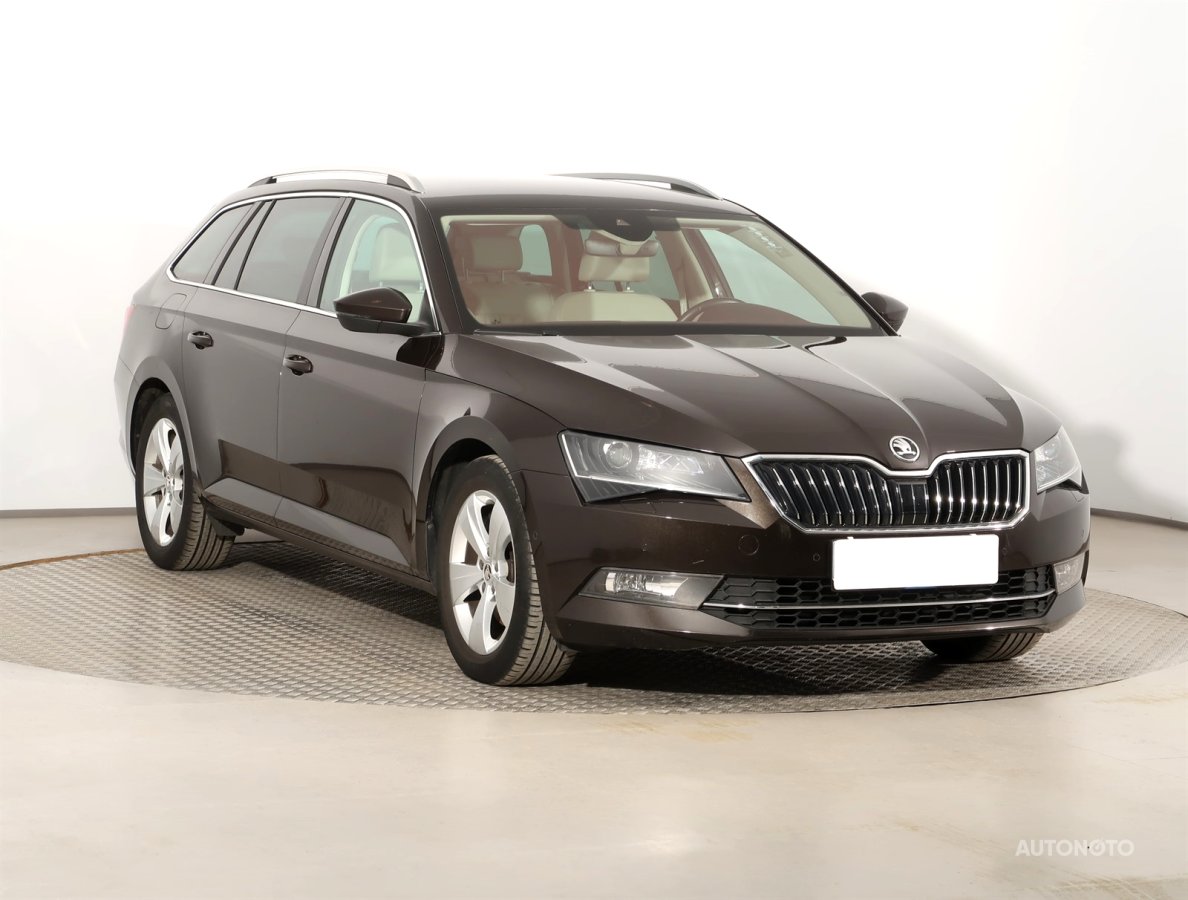 Škoda Superb, 2017 - celkový pohled