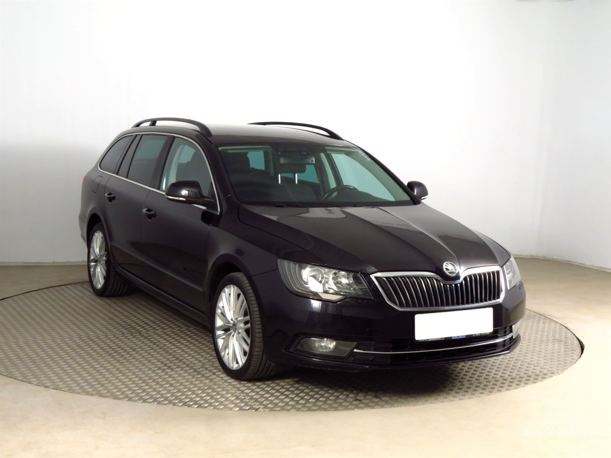 Škoda Superb, 2014 - celkový pohled