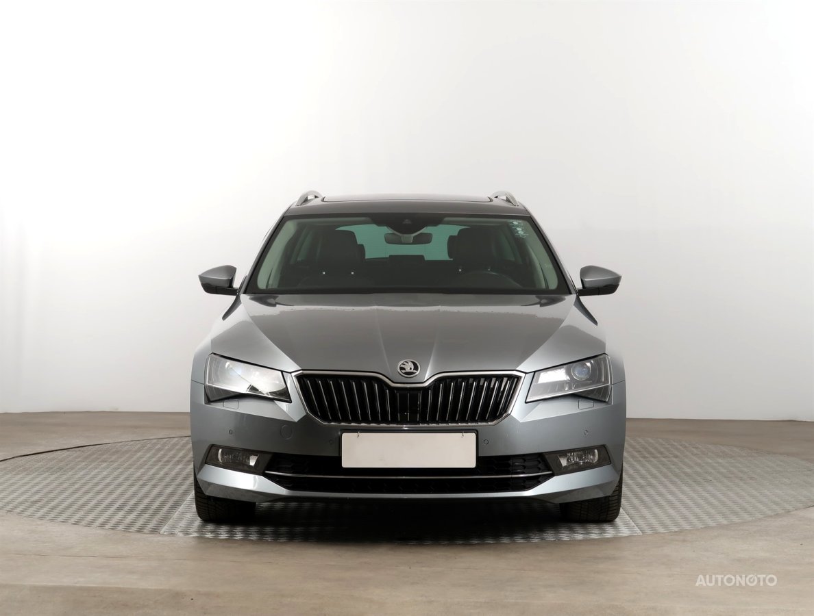 Škoda Superb, 2015 - pohled č. 2