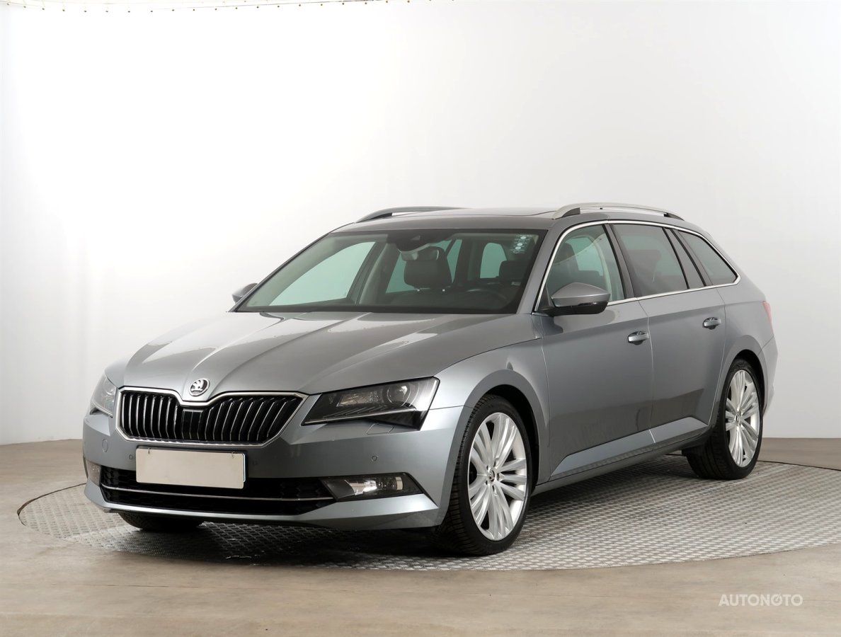 Škoda Superb, 2015 - pohled č. 3
