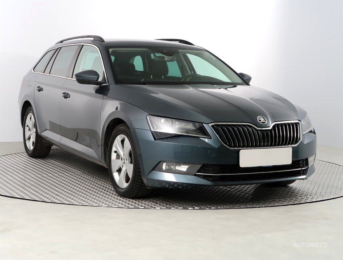Škoda Superb, 2016 - celkový pohled