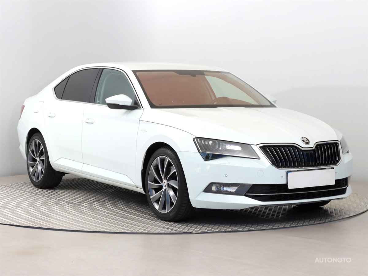 Škoda Superb, 2017 - celkový pohled
