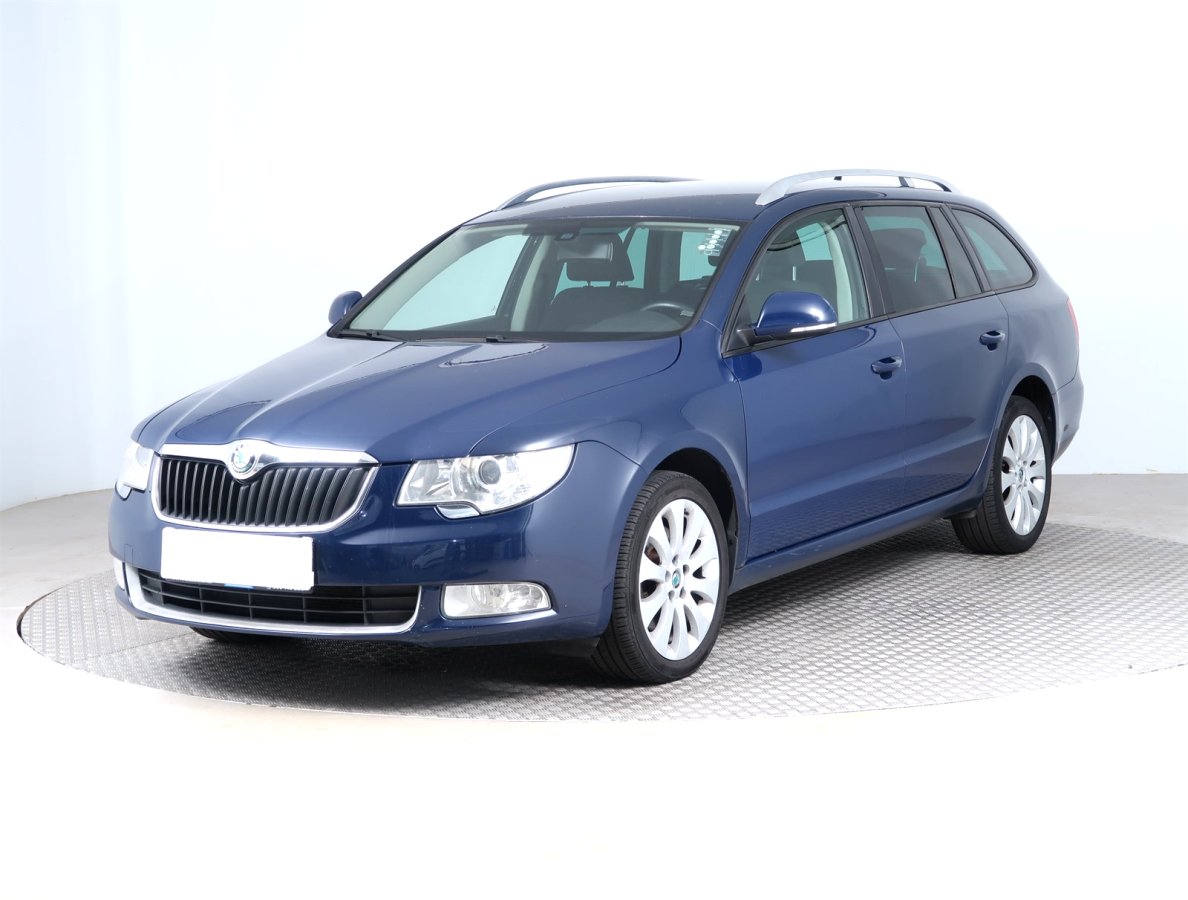 Škoda Superb, 2010 - pohled č. 3