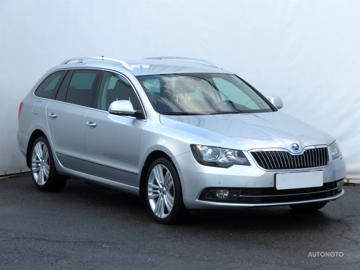Škoda Superb, 2015 - celkový pohled