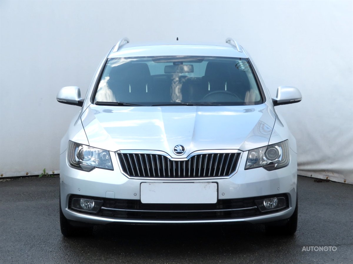 Škoda Superb, 2015 - pohled č. 2