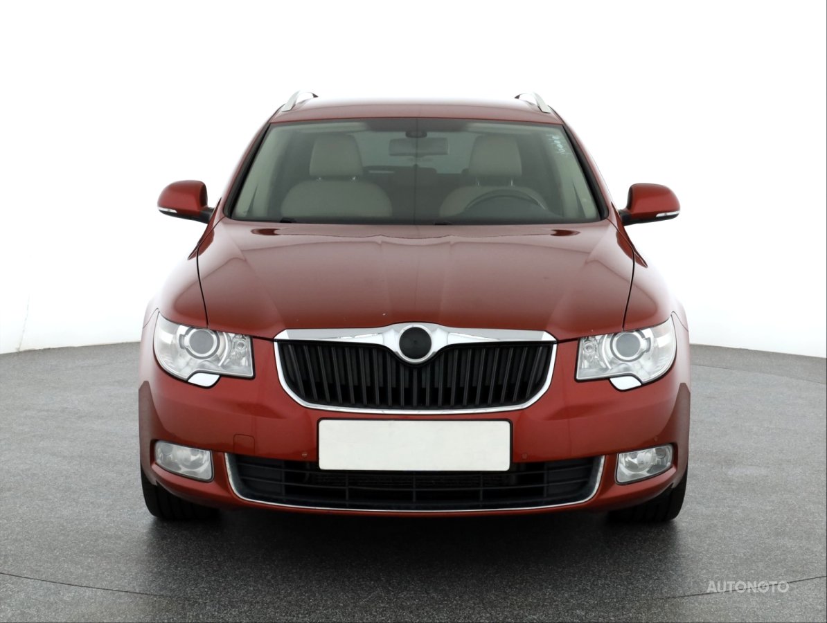 Škoda Superb, 2011 - pohled č. 2