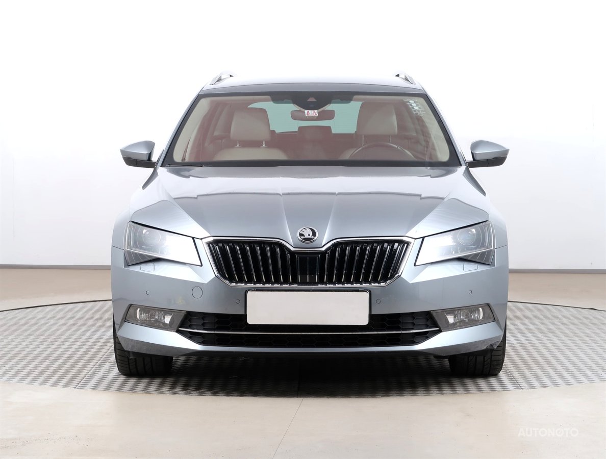 Škoda Superb, 2015 - pohled č. 2