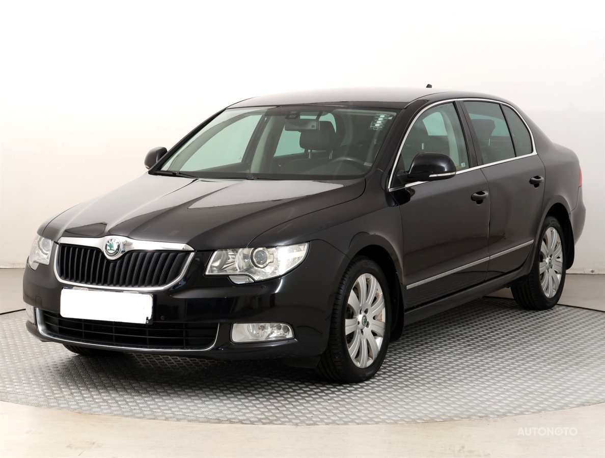 Škoda Superb, 2009 - pohled č. 3
