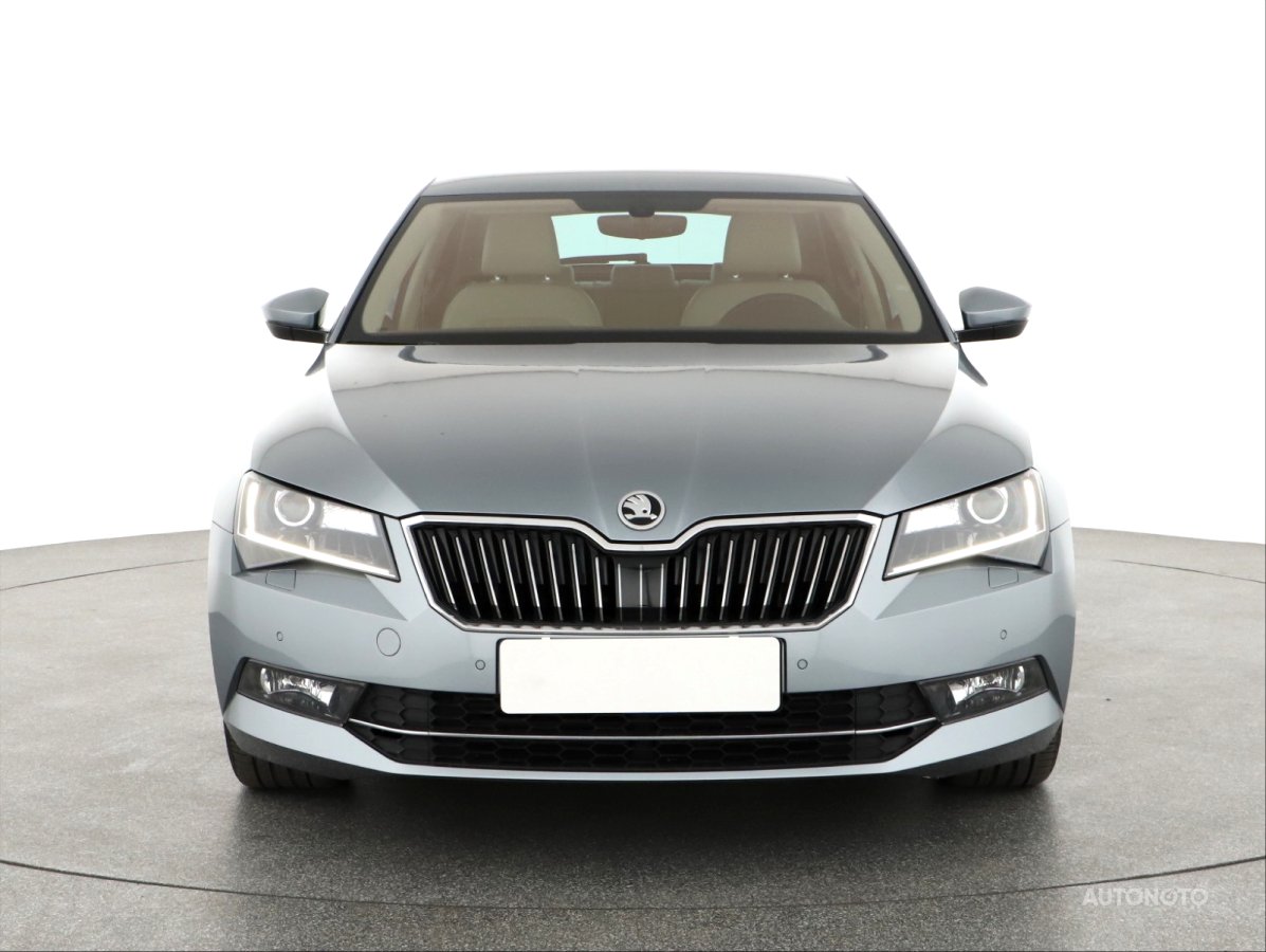 Škoda Superb, 2016 - pohled č. 2