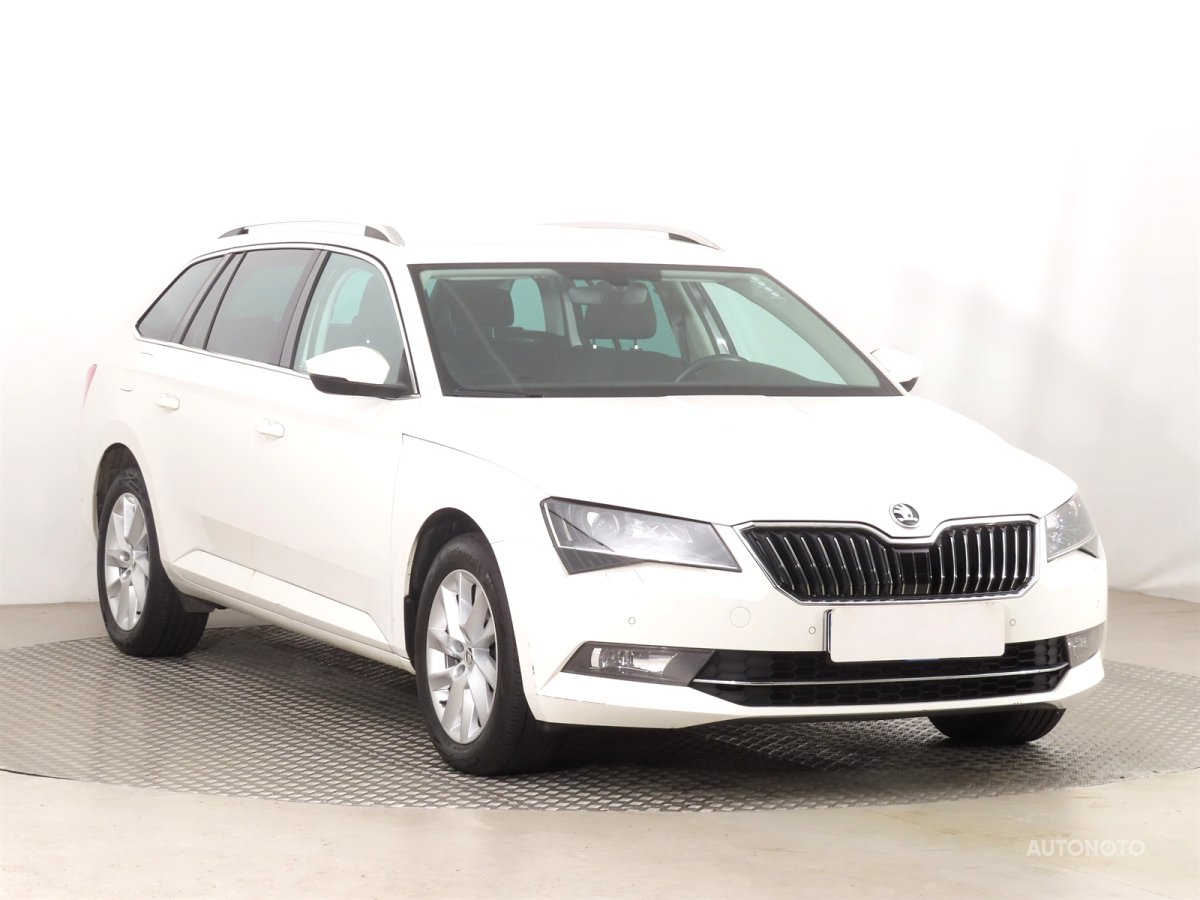 Škoda Superb, 2015 - celkový pohled