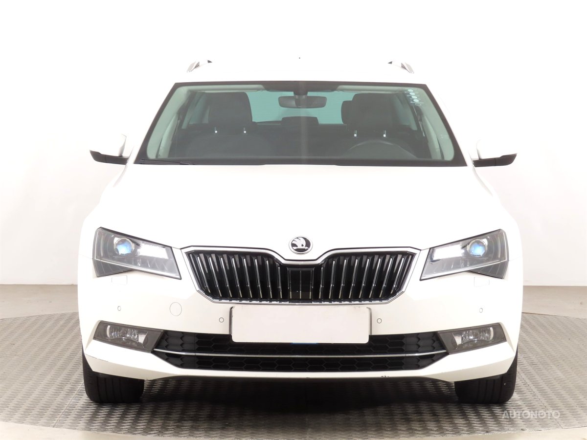 Škoda Superb, 2015 - pohled č. 2